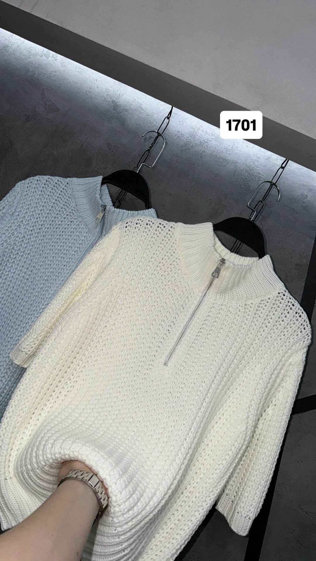 трикотажный джемпер,вязаный свитер,женский свитер,свитер,вязаный джемпер с воротником-стойкой на молнии