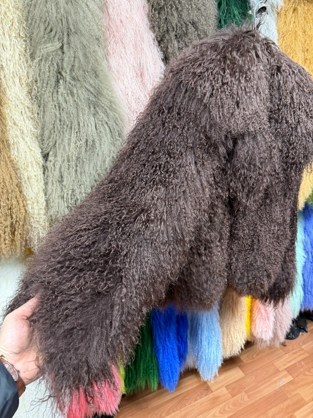 монгольская овечья шуба высокого качества,меховая куртка,мех ламы натуральный,шуба из ламы,женская шуба из монгольского меха