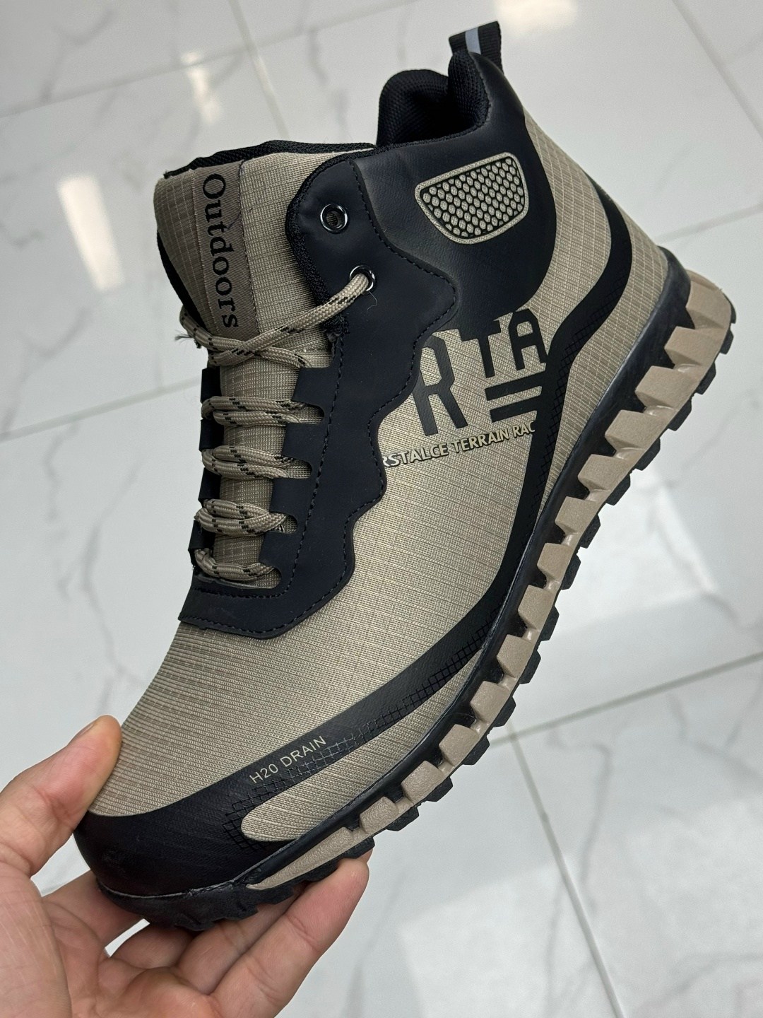 ,кроссовка мужской, мужская,мужские кроссовки,кроссовки для мужчин