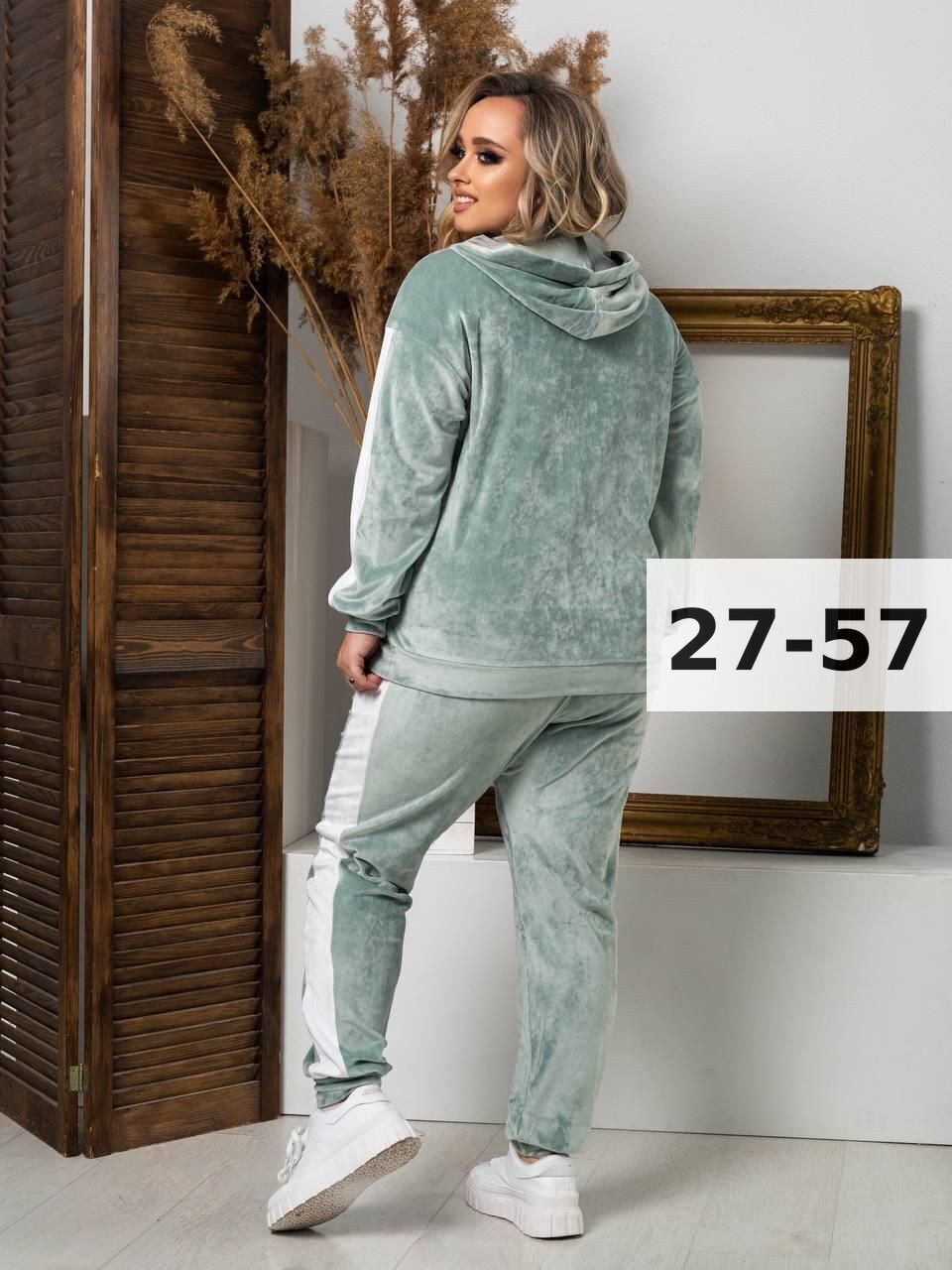 велюровый костюм больших размеров,спортивный велюровый костюм,велюровый спортивный костюм больших размеров,женский спортивный костюм больших размеров,женский спортивный велюровый костюм больших размер