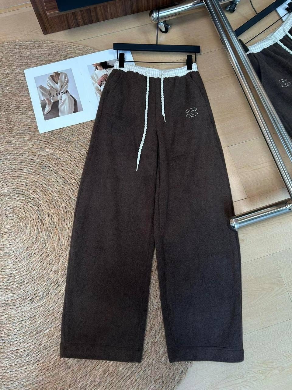 модные брюки,модные штаны,спортивные брюки,широкие брюки,спортивные брюки женские