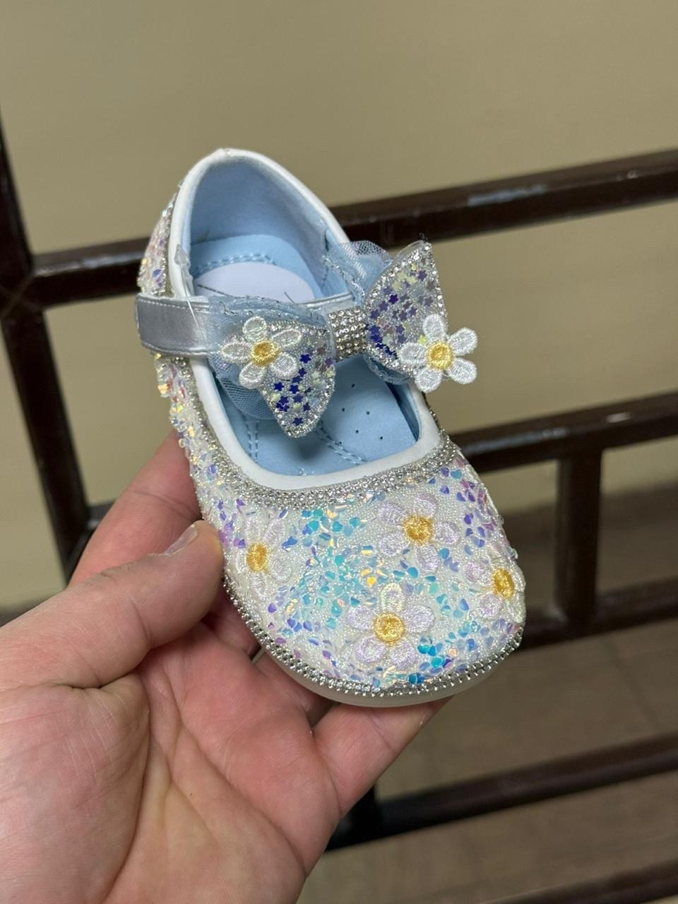 ,туфли принцессы,туфли для девочек,детские туфли,туфли нарядные для девочек