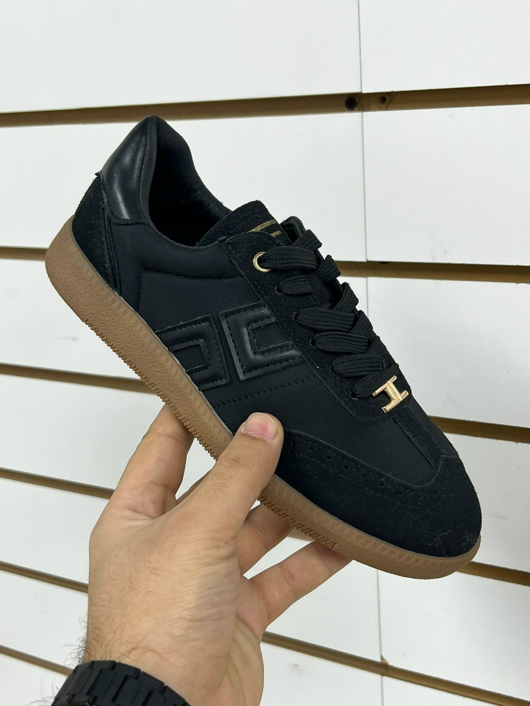 ,кроссовки fendi,кроссовки женские,кроссовка мужской,кроссовки низкие