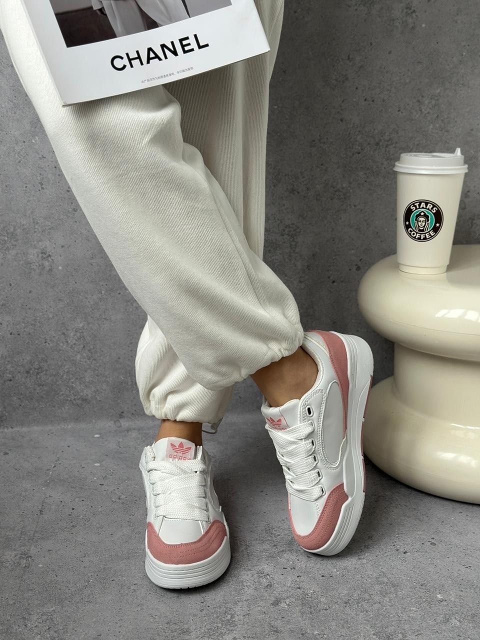 ,женские кроссовки,кроссовки женские adidas,бежевые кроссовки,adidas кроссовки