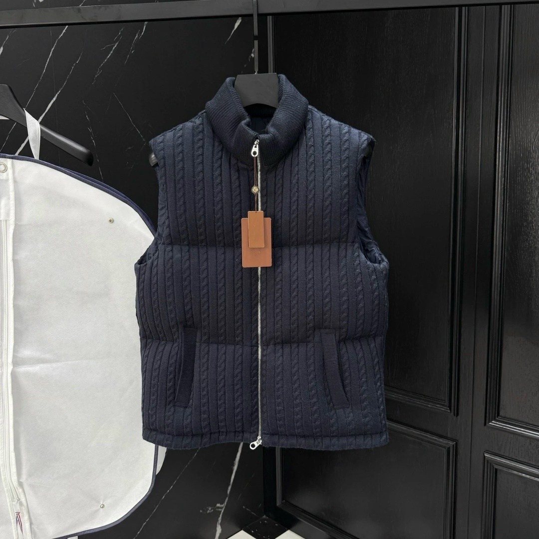 жилетка диор,жилет теплый,жилетка,жилет двусторонний,жилет