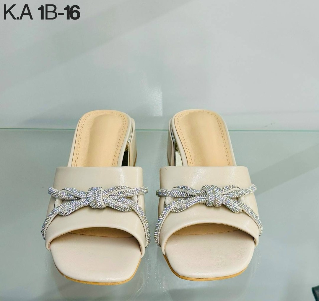 ,женские тапки,женская ,босоножки с кристаллами,женские шлепанцы