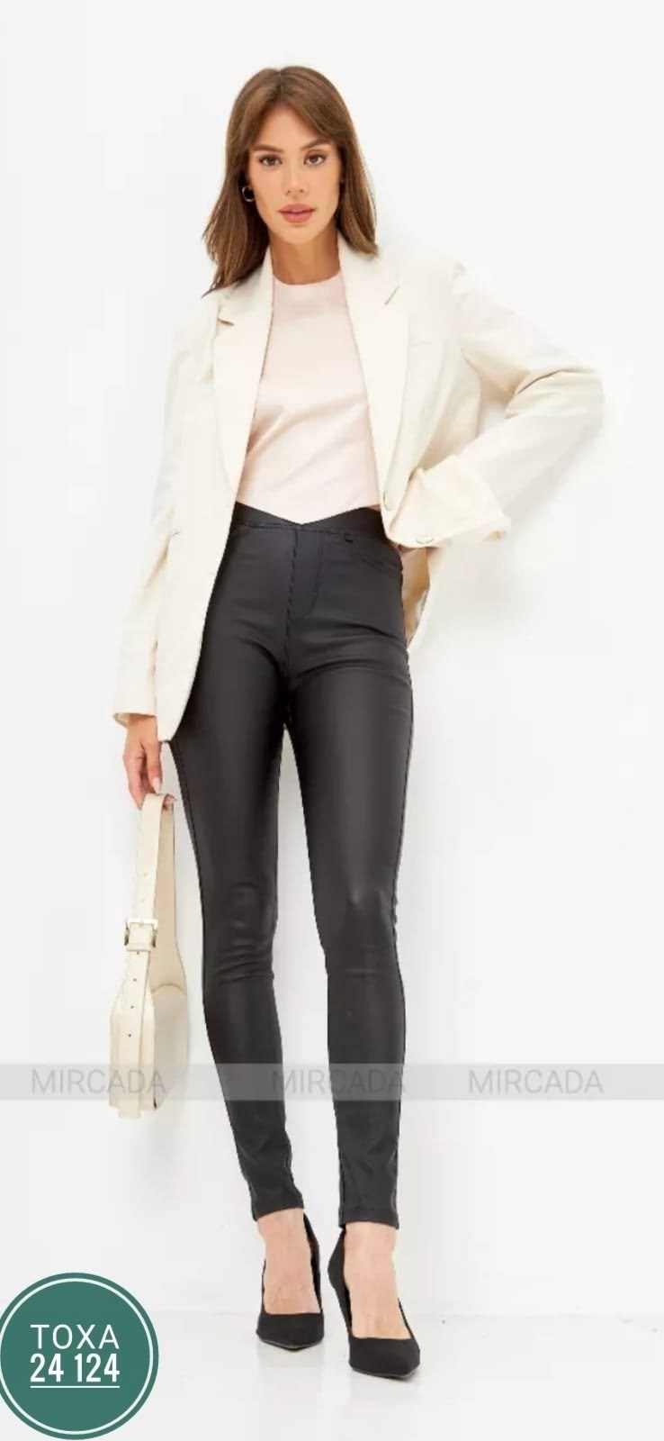 джеггинсы кожаные,джинсы джеггинсы кожаные,кожаные брюки женские,брюки кожаные экокожи,брюки из экокожи