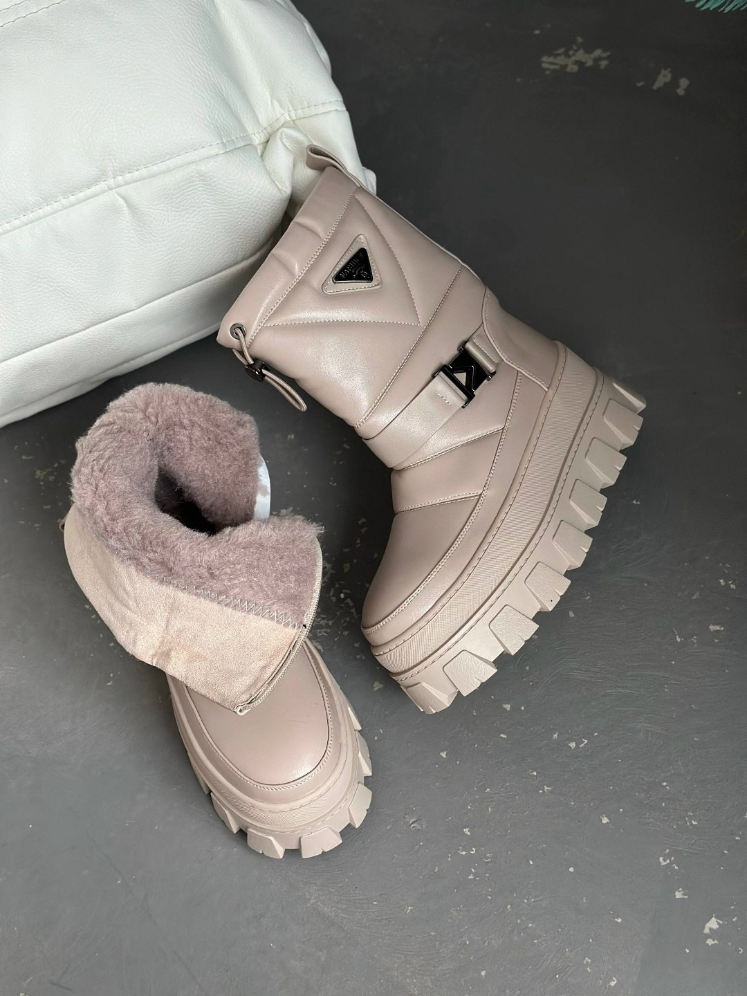 дутики женские,дутики зимние женские,дутики,,дутики prada