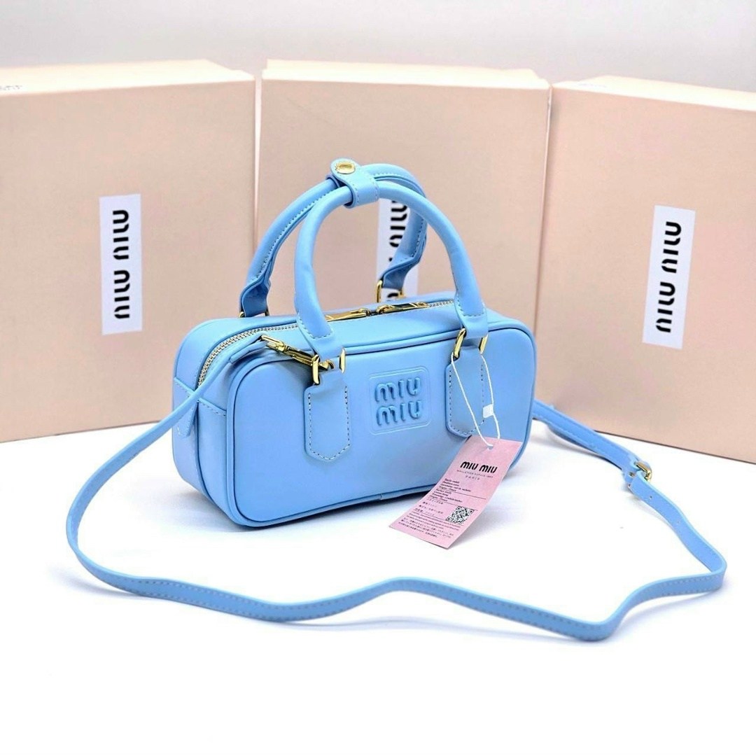 сумка miu miu,сумка женская miu miu,сумка,miu miu сумка на плечо кросс-боди,сумка miu miu на плечо