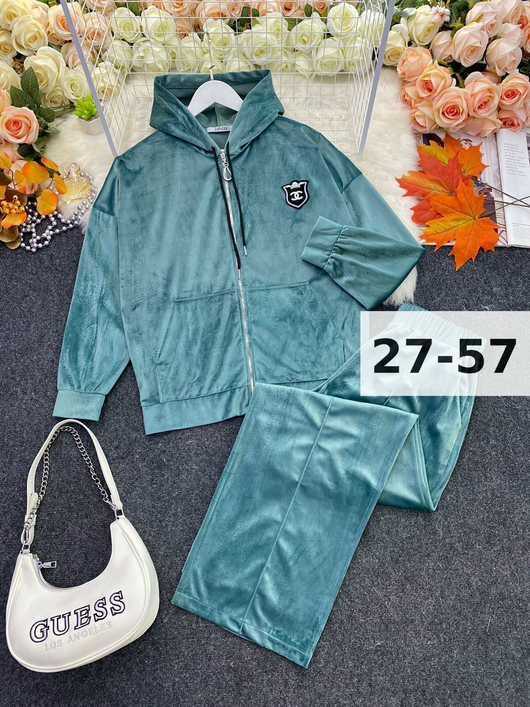 велюровый спортивный костюм женски,велюровый спортивная костюм,костюм из велюра женский,спортивный костюм женский велюровый,велюровый костюм