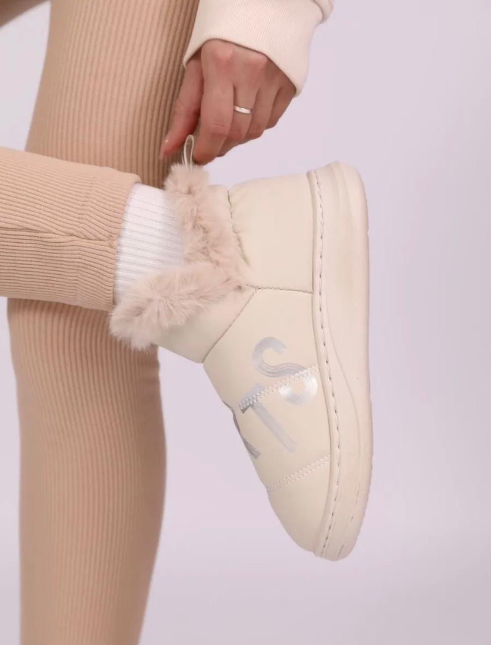 угги зимние дутики короткие emelina shop цвет бежевый, молочный,,дутики,угги зимние дутики короткие emelina shop, женская