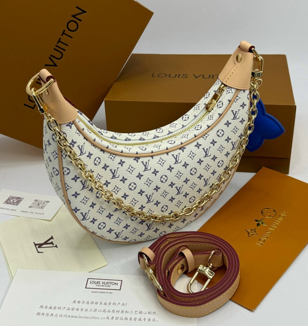 сумка женская louis vuitton,louis vuitton сумка на плечо,cумка louis vuitton,louis vuitton сумка полумесяц на плечо,сумка на плечо полумесяц louis vuitton boutique