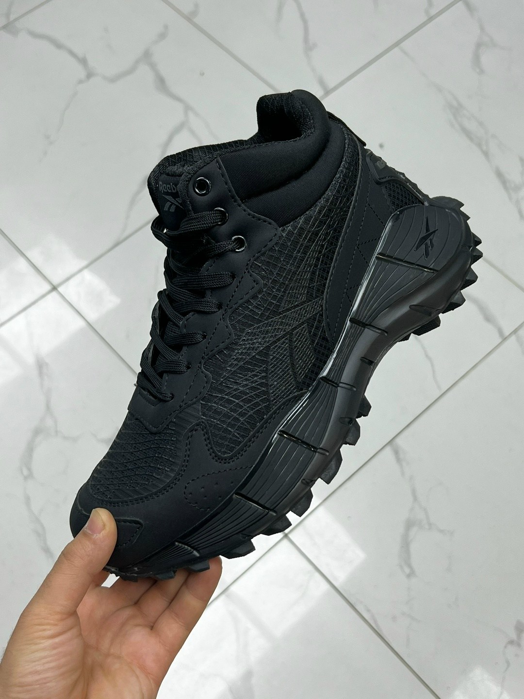 кроссовки зимние reebok zig kinetica,зимние мужские кроссовки reebok,кроссовки reebok зимние,кроссовки reebok мужские,кроссовки reebok