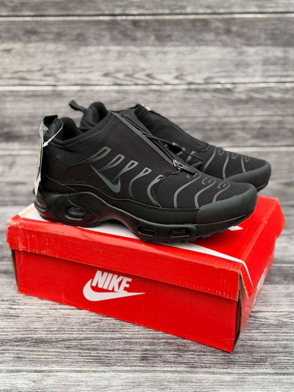 кроссовки nike air max tn plus,кроссовки мужские nike air max tn plus,кроссовки мужские nike air max plus,кроссовки nike air max tn,nike air max tn plus