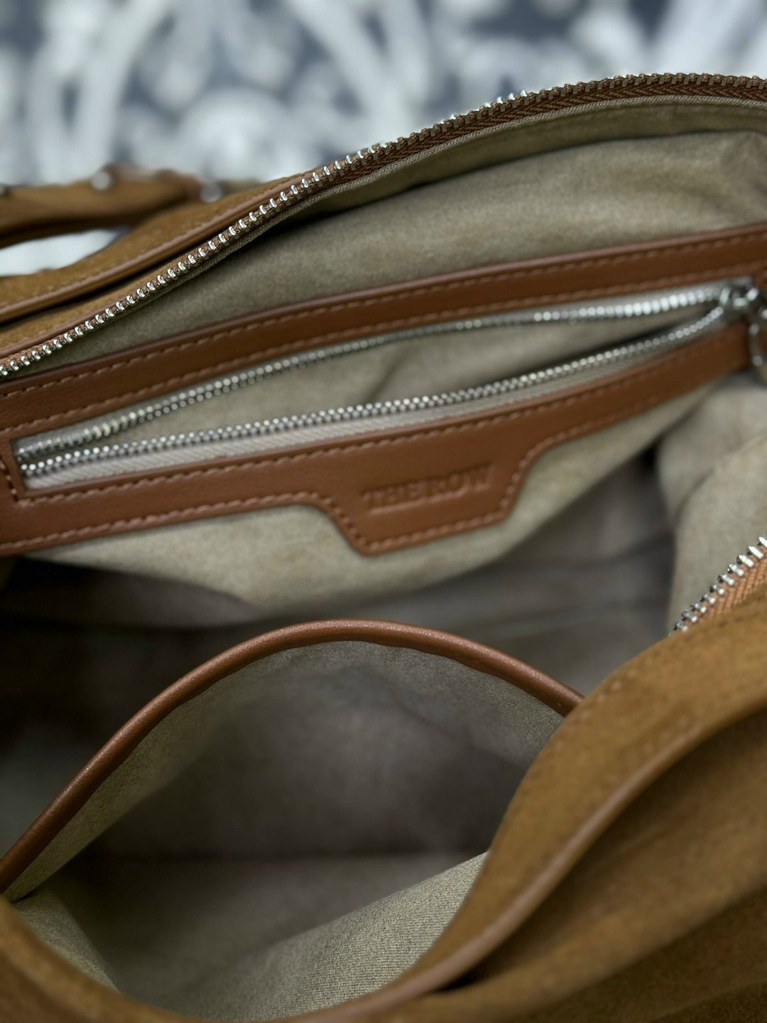 замшевая сумка,женская замшевая сумка,женская сумка из натуральной замши,сумка кросс-боди из натуральной замши,сумка из натуральной замши