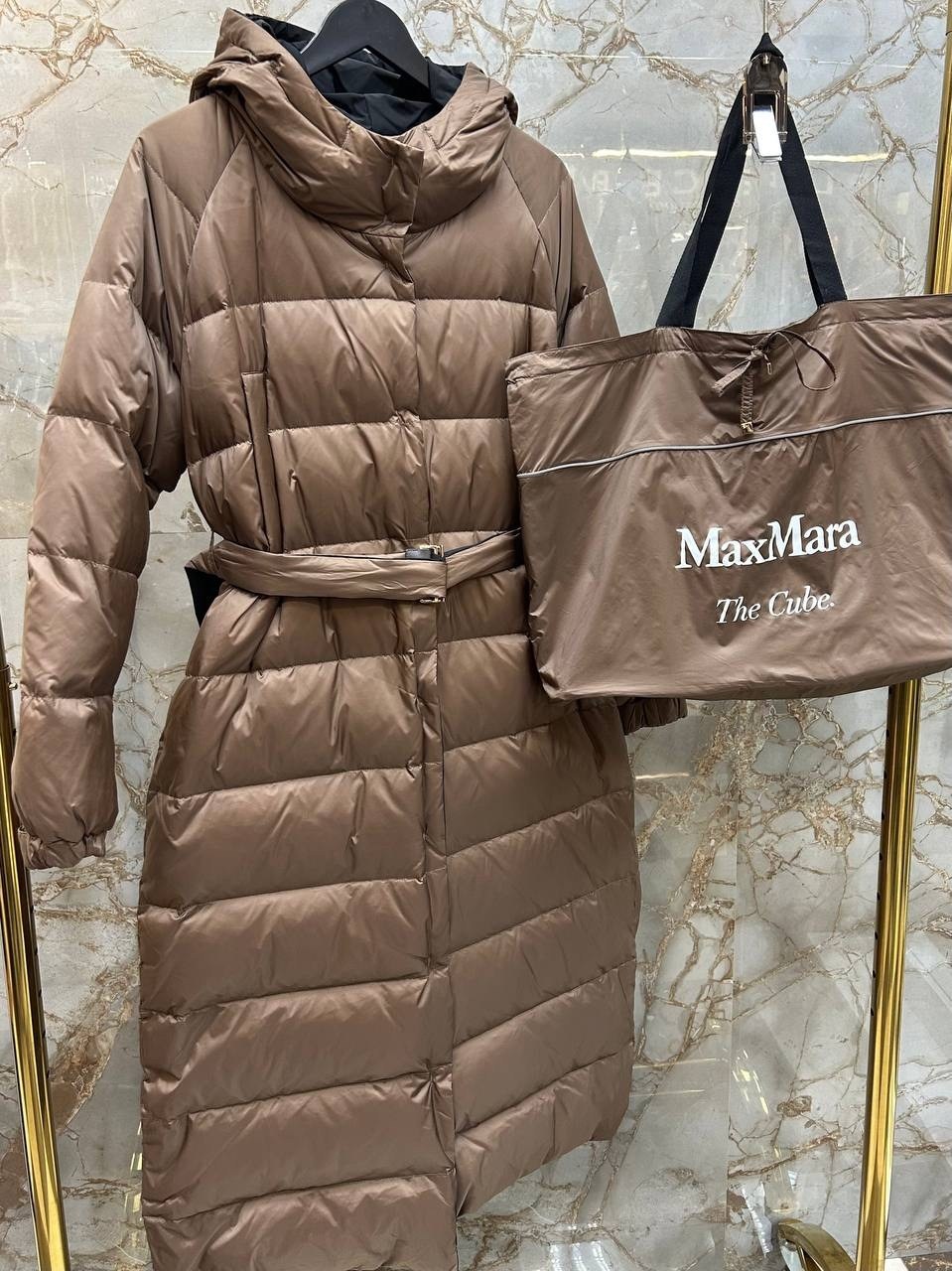 двусторонний пуховик maxmara,max mara the cube пуховик,пуховик max mara,женский пуховик max mara,пальто пуховое max mara