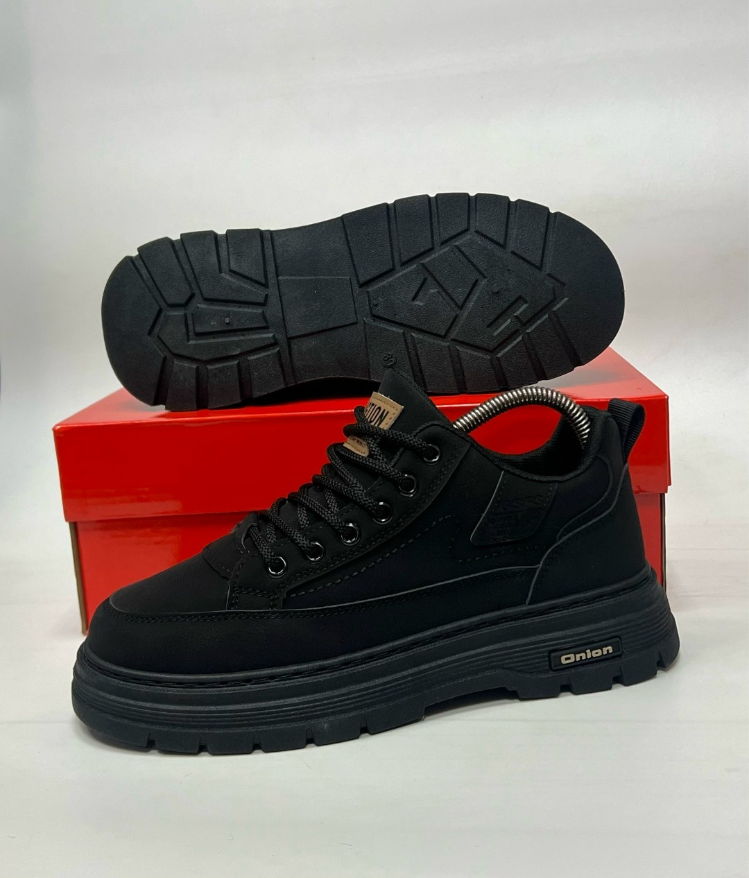 мужские ботинки,мужская  кроссовки,,зимняя мужская ,повседневные кроссовки