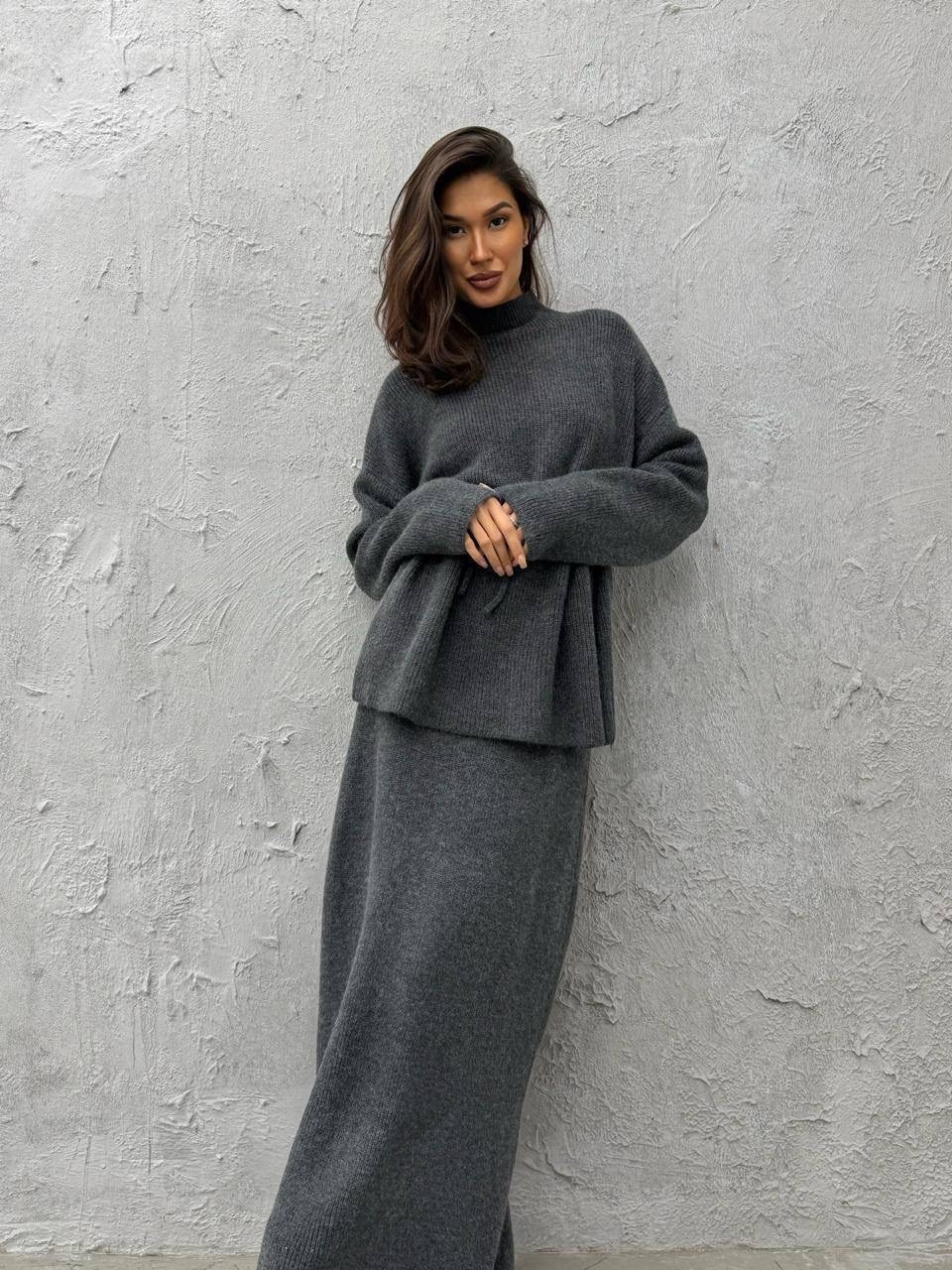 трикотажные костюмы с юбкой,трикотажный вязаный костюм с юбкой,трикотажные костюмы,женский трикотажный костюм с юбкой,костюм вязаный с юбкой