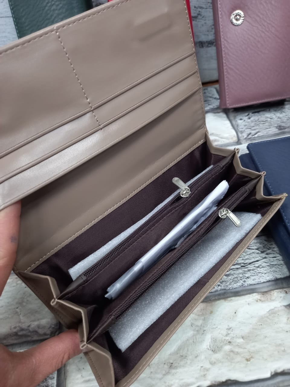 кошелек женский,кошелек женский из натуральной кожи,кошелек женский кожаный,кошелек классический,женский кошелек из натуральной итальянской кожи