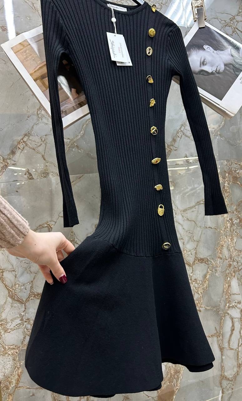 трикотажное платье,вязаное платье,трикотажное платье с длинным рукавом,вязаное платье женское,облегающее трикотажное платье