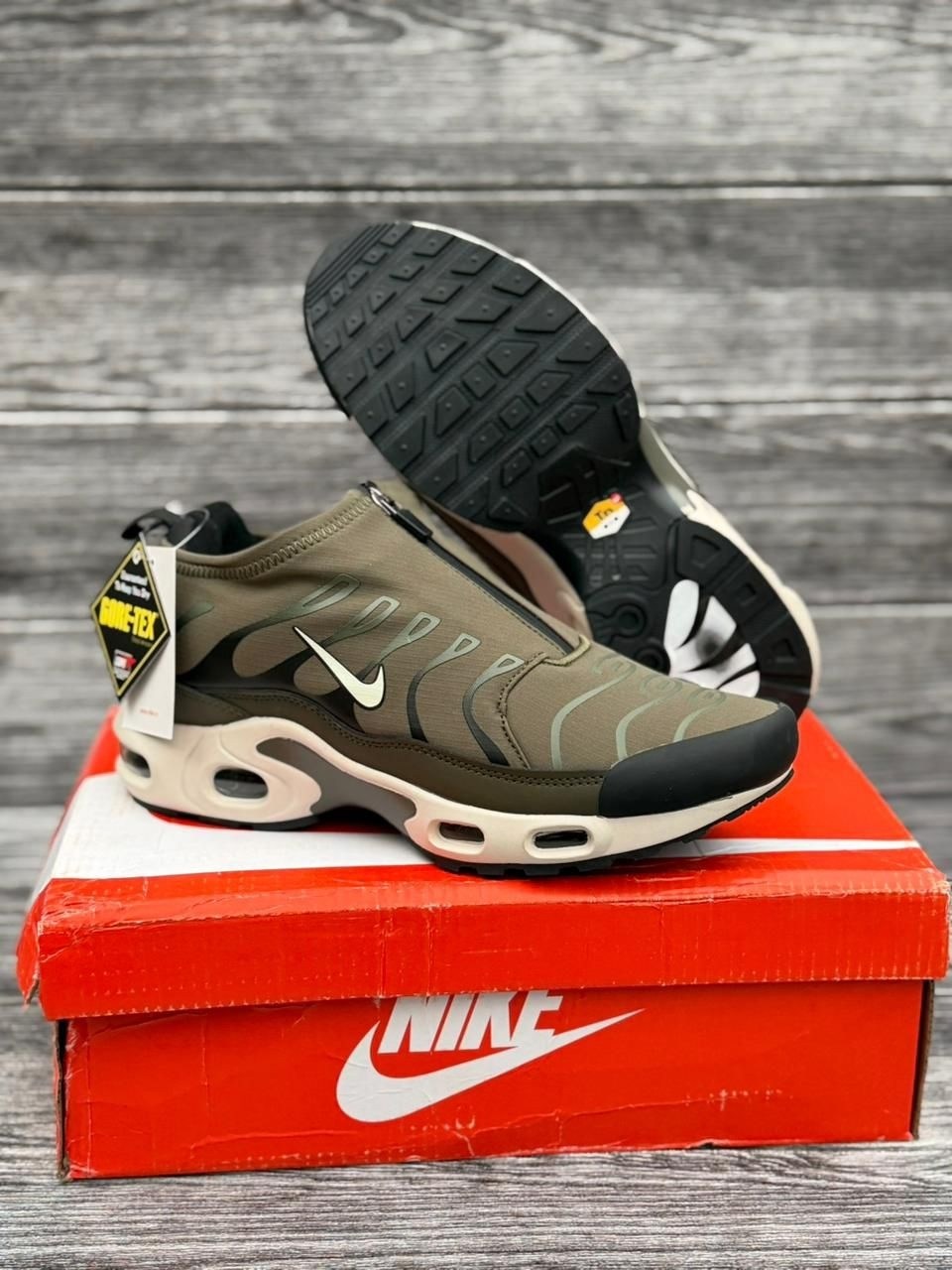 кроссовки nike air max tn plus,кроссовки мужские nike air max tn plus,кроссовки мужские nike air max plus,кроссовки nike air max tn,nike air max tn plus