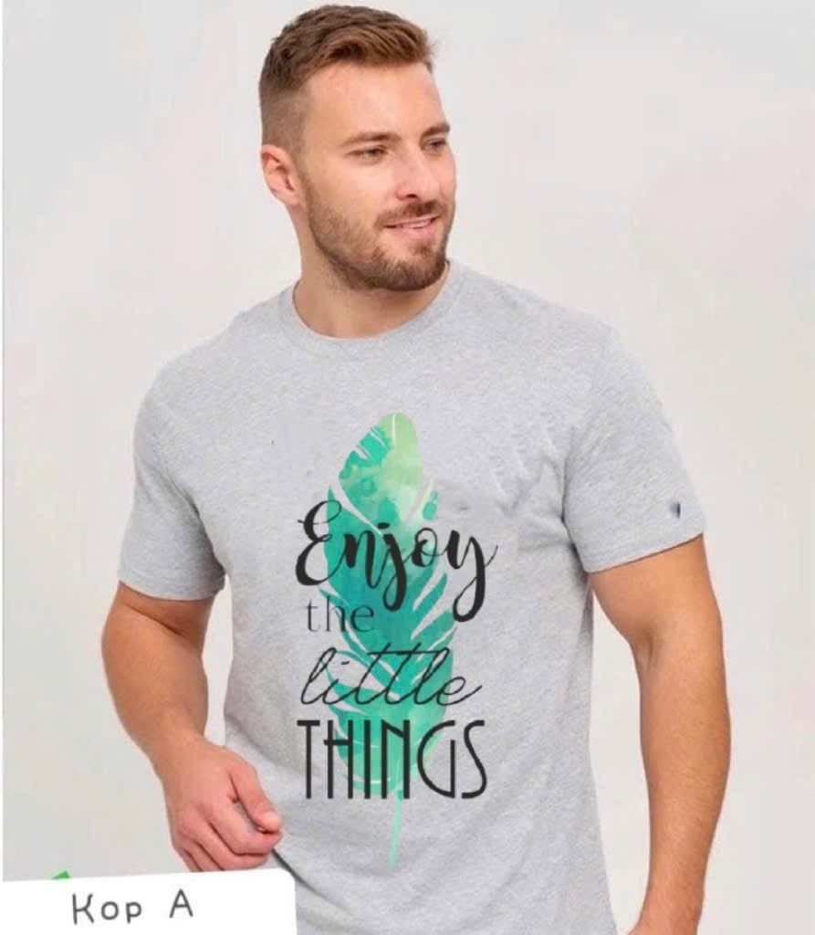 футболка мужская,стильные мужские футболки,футболка мужская бордовая,футболки для мужчин,мужская мода