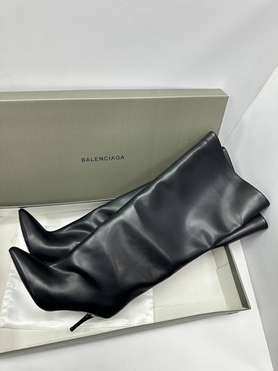 модные сапоги,сапоги на шпильке,,шикарные сапоги,сапоги высокие