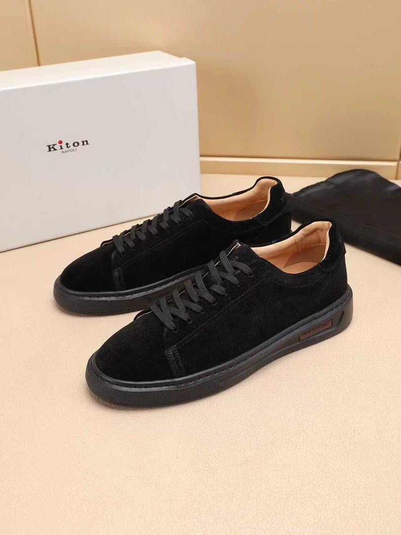 роскошные брендовые дизайнерские мужские туфли низкие замшевые кожаные,замшевые кроссовки,мужские кроссовки с красной подошвой,,мужские замшевые кроссовки