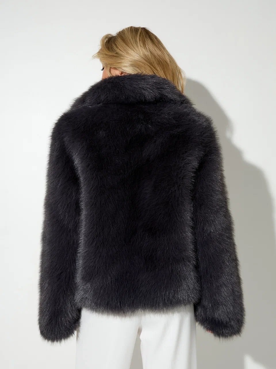 полушубок шуба графит,полушубок шуба,искусственная шуба,шуба укороченная из экомеха emberens 321695305,меховая шуба