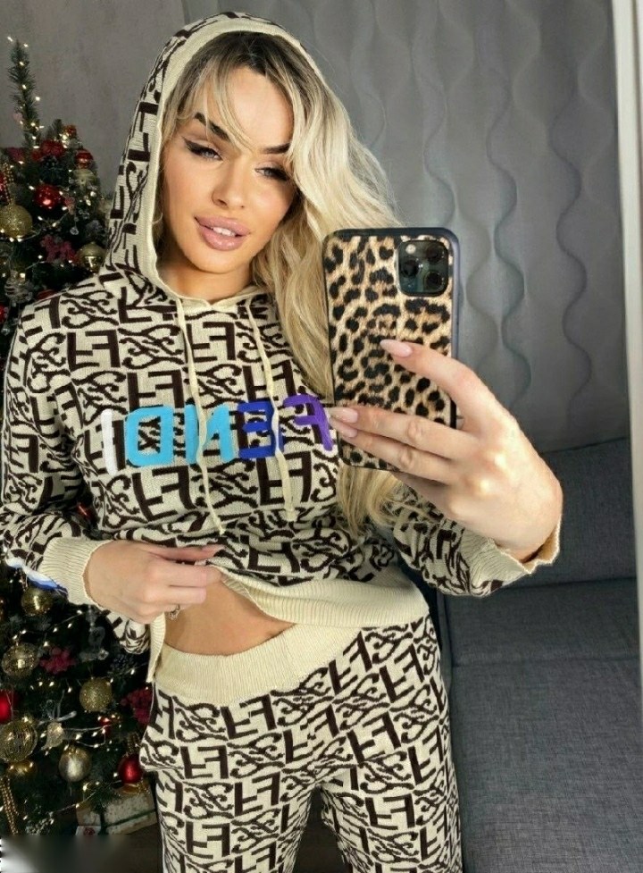 спортивный костюм трикотаж,женские спортивные костюмы,костюм fendi,костюм двойка,костюм трикотаж