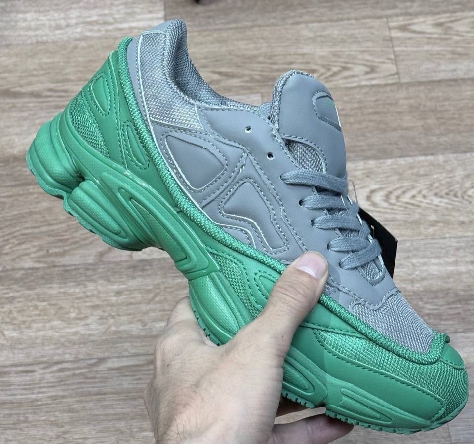 кроссовки adidas ozweego 2 x raf simons цвет черный,adidas ozweego 2 x raf simons,кроссовки adidas raf simons ozweego 3 black,adidas x raf simons ozweego 2 black,adidas ozweego 2 raf simons черные