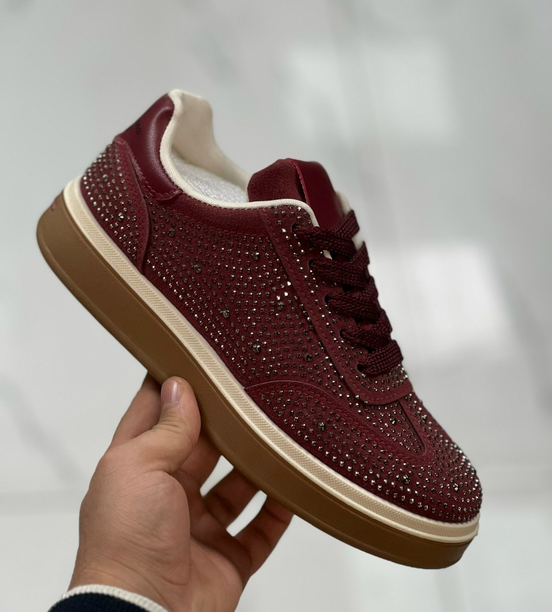 ,кроссовки со стразами женские,кроссовки со стразами,кроссовки женские,кеды со стразами