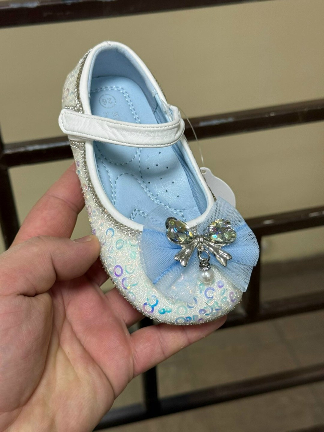 ,туфли для девочек нарядные,туфли принцессы,детские туфли,туфли для девочек