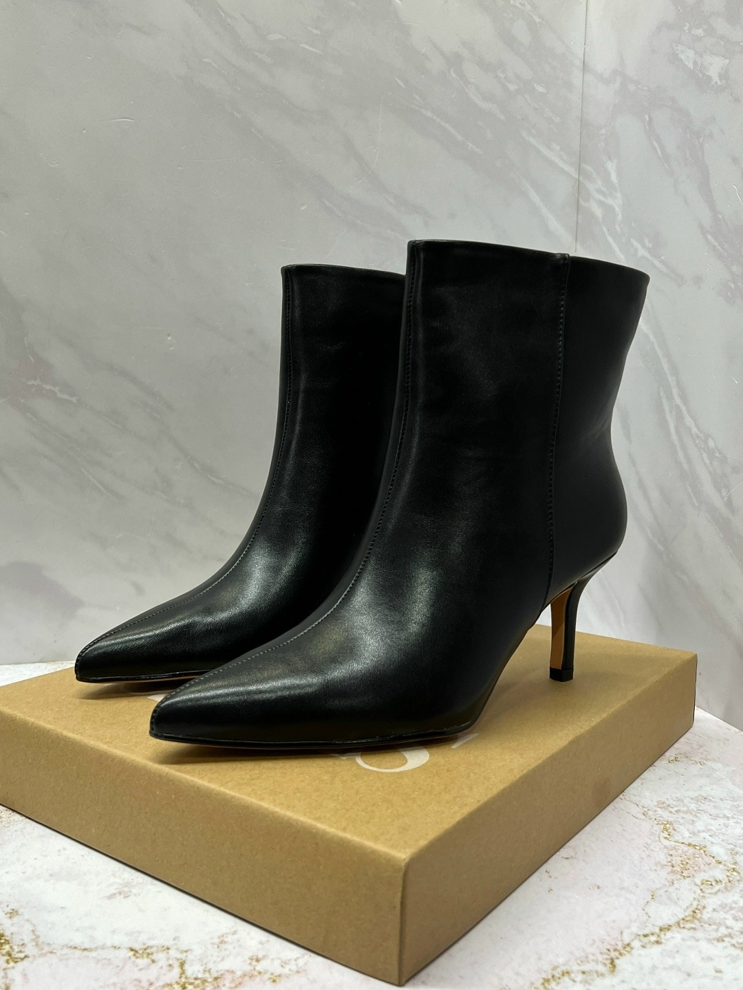 ,ботильоны женские,ботильоны,черные ботильоны,кожаные ботильоны