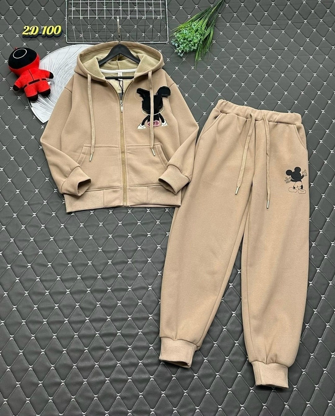 костюм женский на флисе,cпортивный костюм женский на флисе,костюм на флисе,современные теплые спортивные костюмы женские,спортивный костюм женский