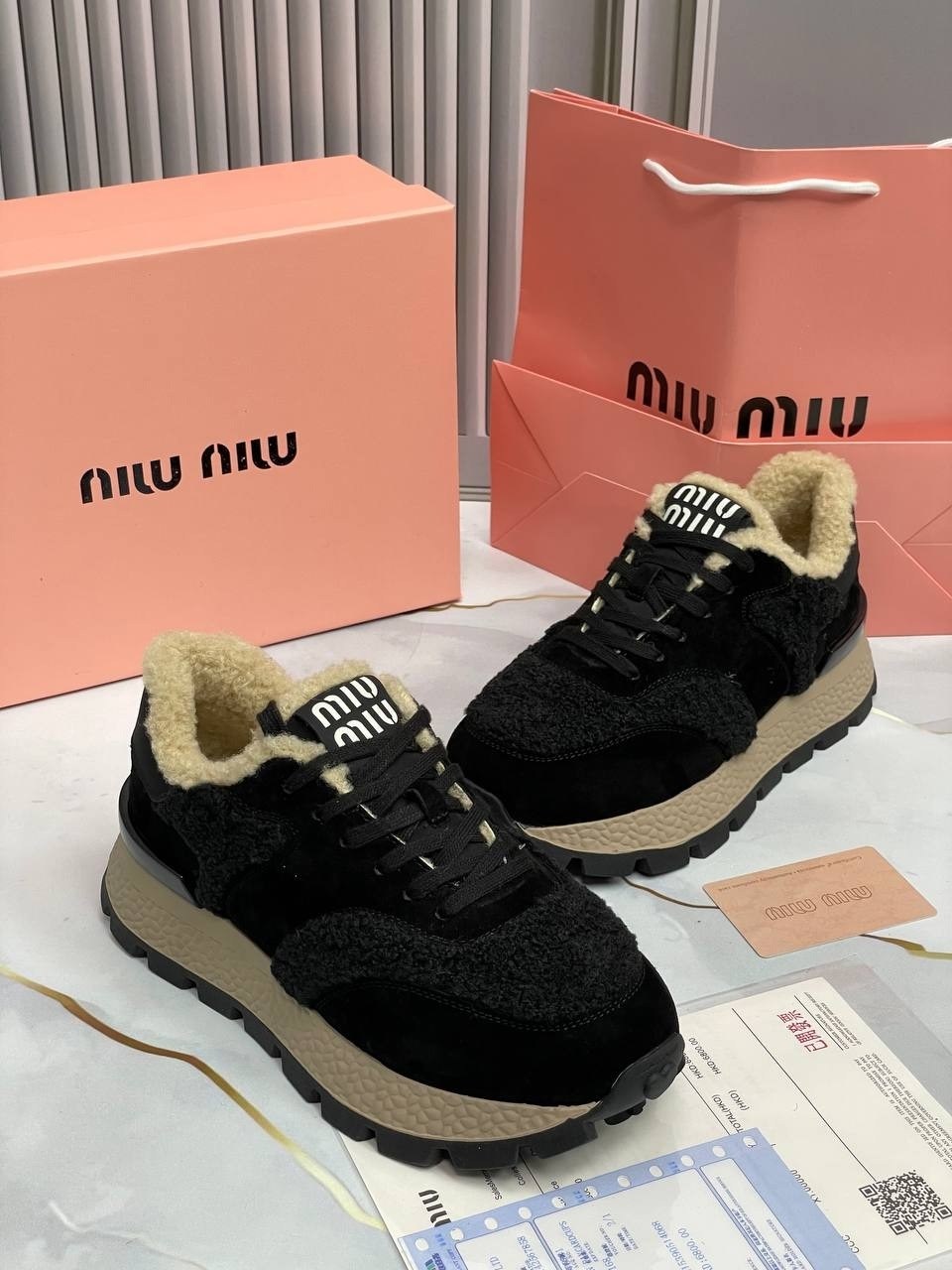 кроссовки женские,,кроссовки miu miu с мехом зимние,женские кроссовки miu miu,кроссовки зимние женские miu miu
