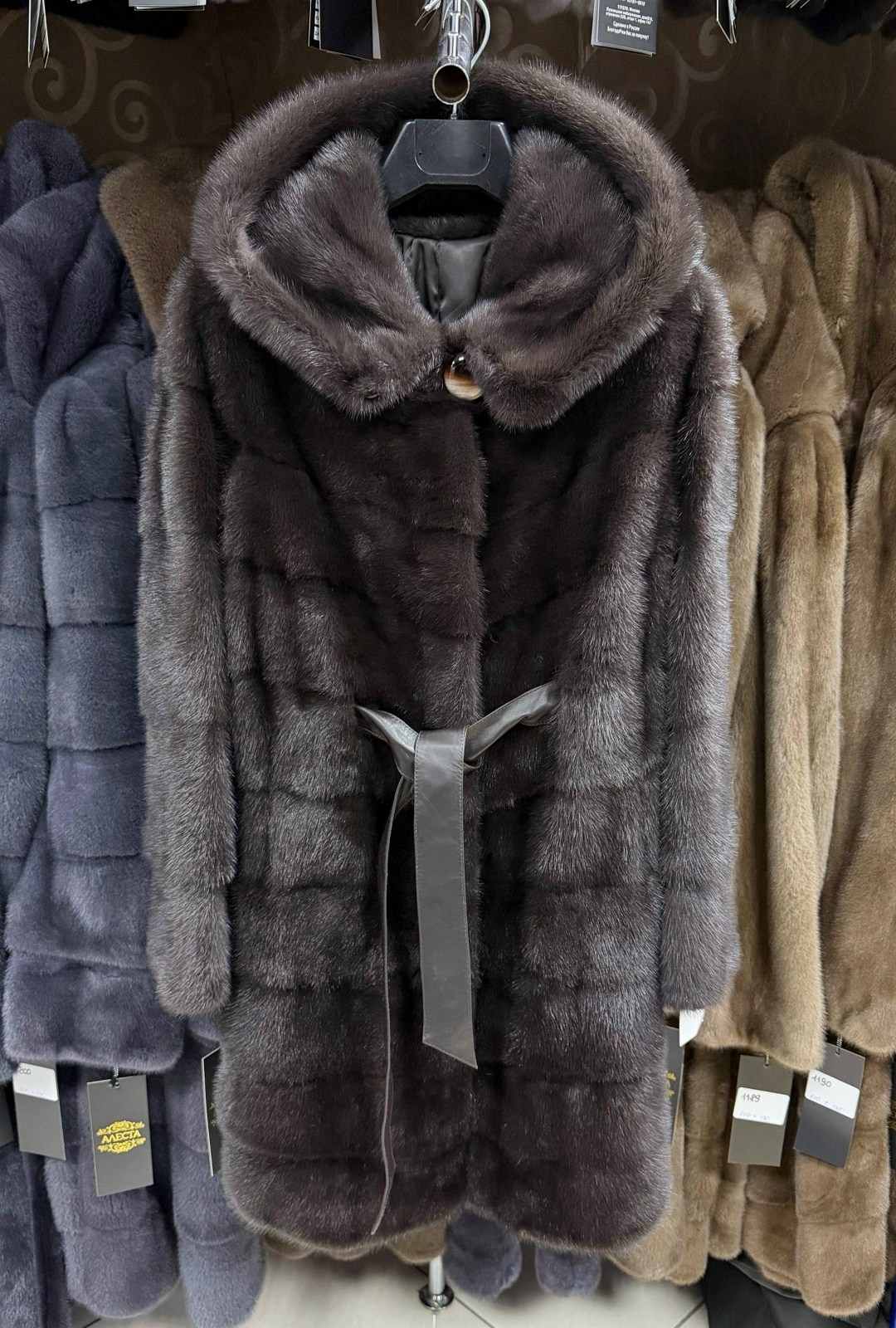 шубка из меха европейской норки с капюшоном,норковая шуба,шубка из меха европейской норки с капюшоном цвет лаванда,шубка из меха европейской норки с капюшоном цвет капучино,шубка из меха европейской н