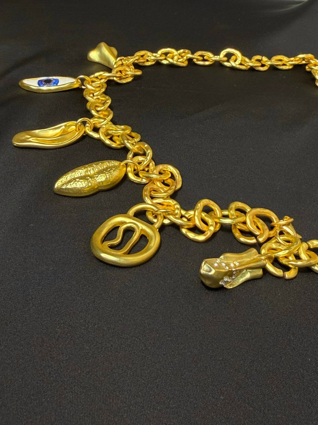 украшения браслеты,ожерелье,шарм браслет,браслет с подвесками,колье