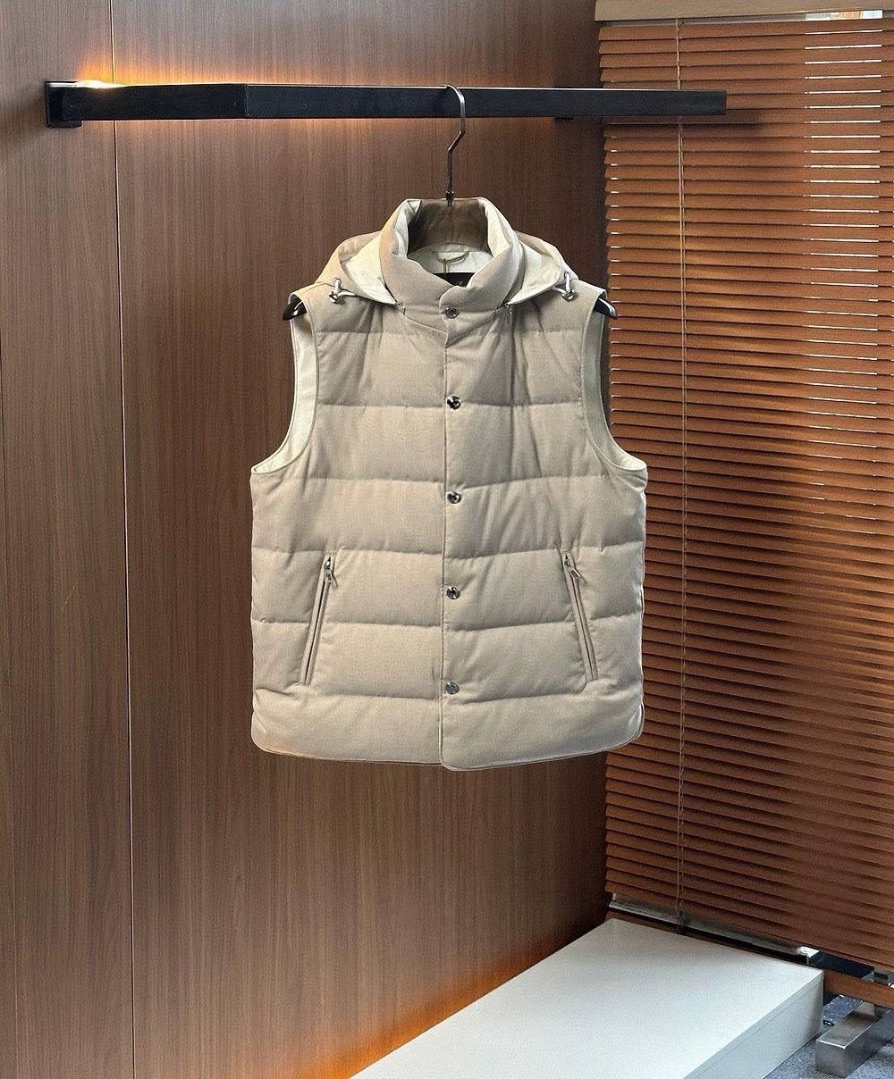 пуховой жилет,теплый жилет,жилет,жилетка,жилетка женская