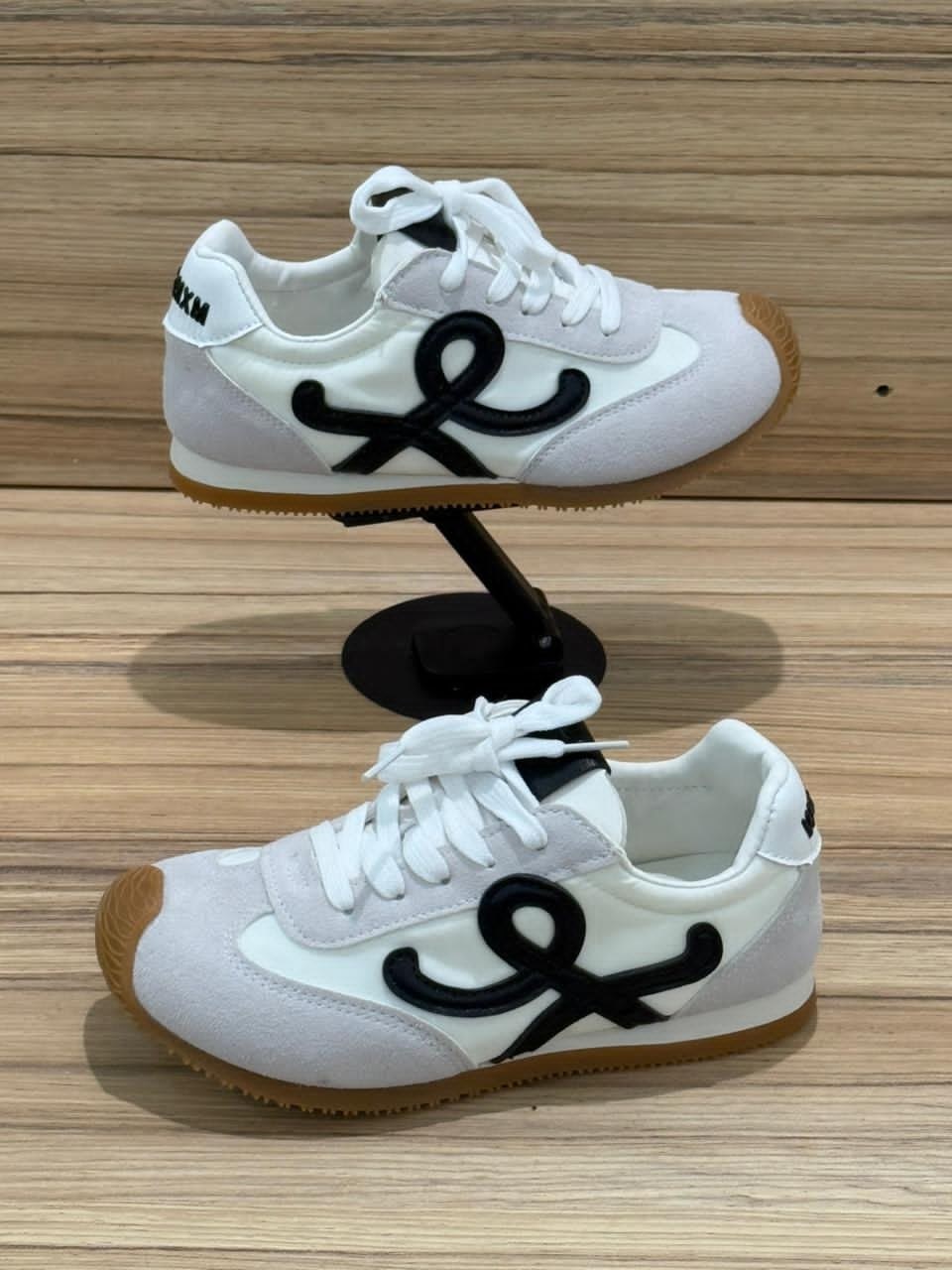 спортивная ,женские кроссовки,кроссовки,повседневные кроссовки,женские модные кроссовки