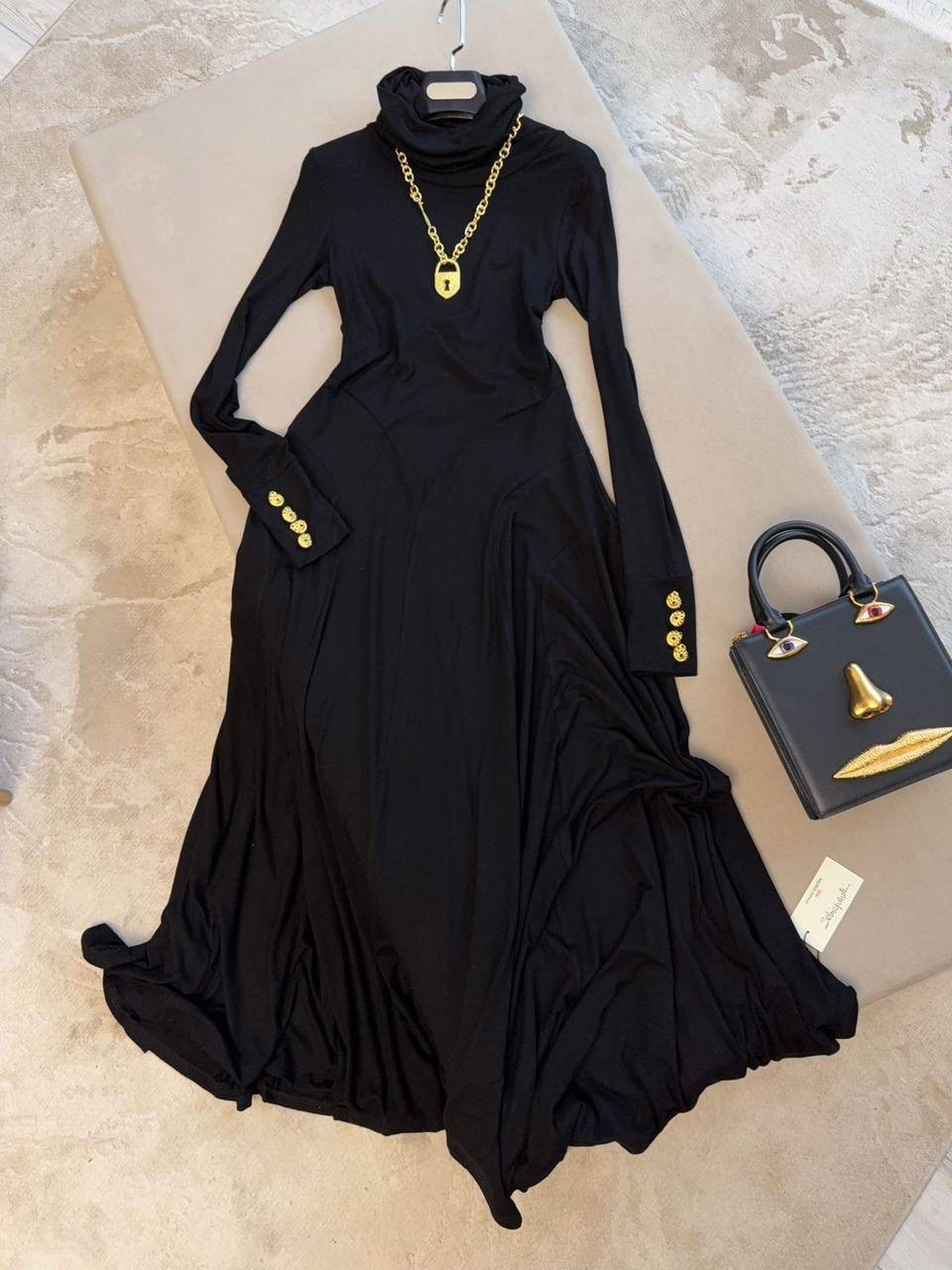 элегантные наряды,длинное черное платье,платье идеальное,трикотажное платье,модное платье