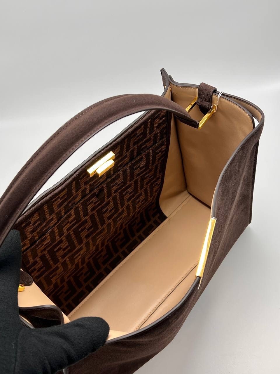 fendi сумка,замшевая сумка,сумка женская fendi,фенди сумка замша,сумка женская натуральная замша