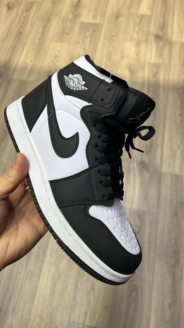 кроссовки nike air jordan 1 retro high,кроссовки мужские nike air jordan 1,зимние кроссовки nike air jordan 1,кроссовки nike air jordan 1,мужские кроссовки nike air jordan 1 retro high