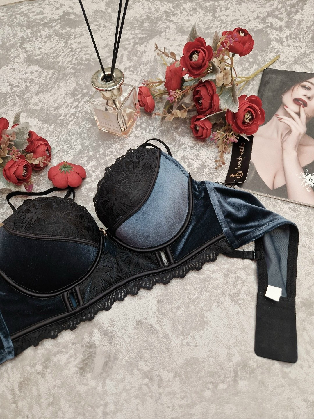 комплекты нижнего белья,комплекты нижнее белье женский,женские белье,белье красивое,комплект нижнего белья черный