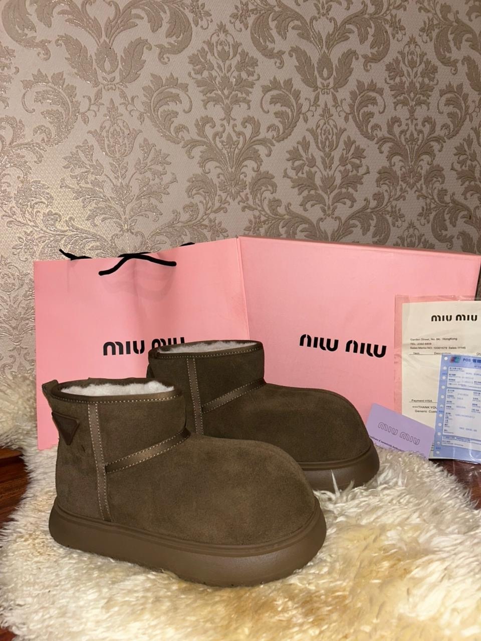 зимние женские угги miu miu,ботинки miu miu,,женские угги,женские угги ugg желто-коричневый