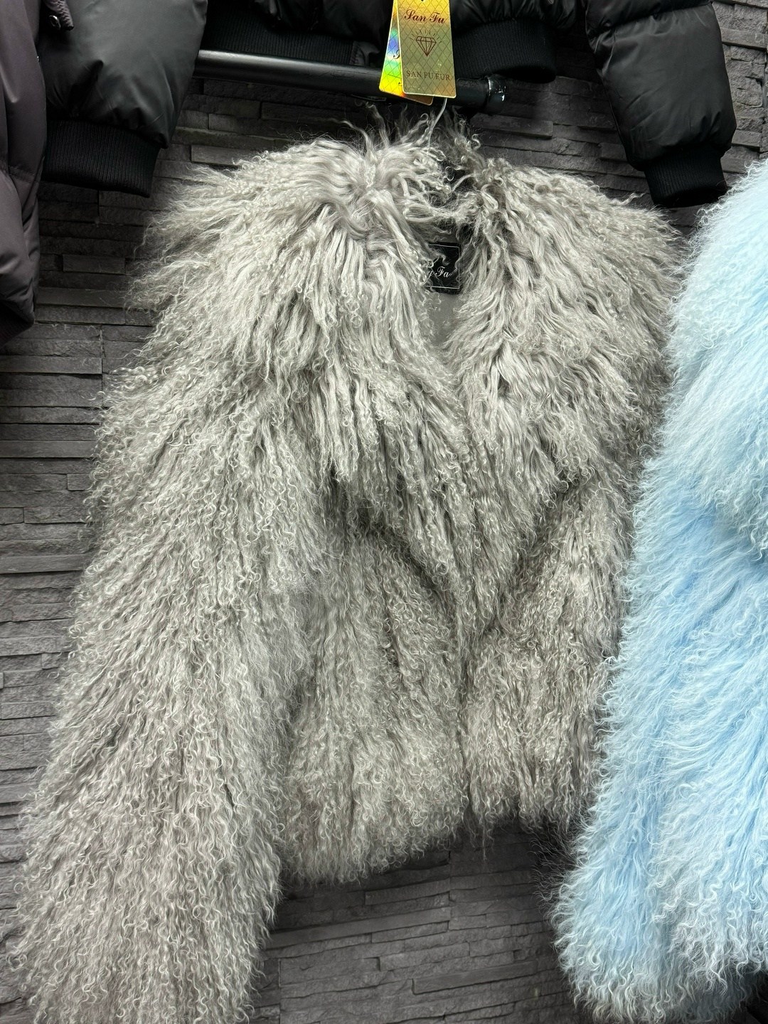 шуба из ламы,женская шуба,шубка из ламы,меховая куртка,шуба бирюзового цвета