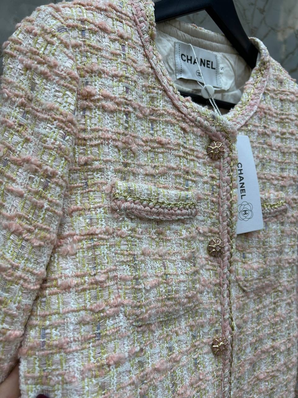 женская твидовая куртка,твидовые костюмы,жакет chanel,женский твидовый костюм,твидовый жакет