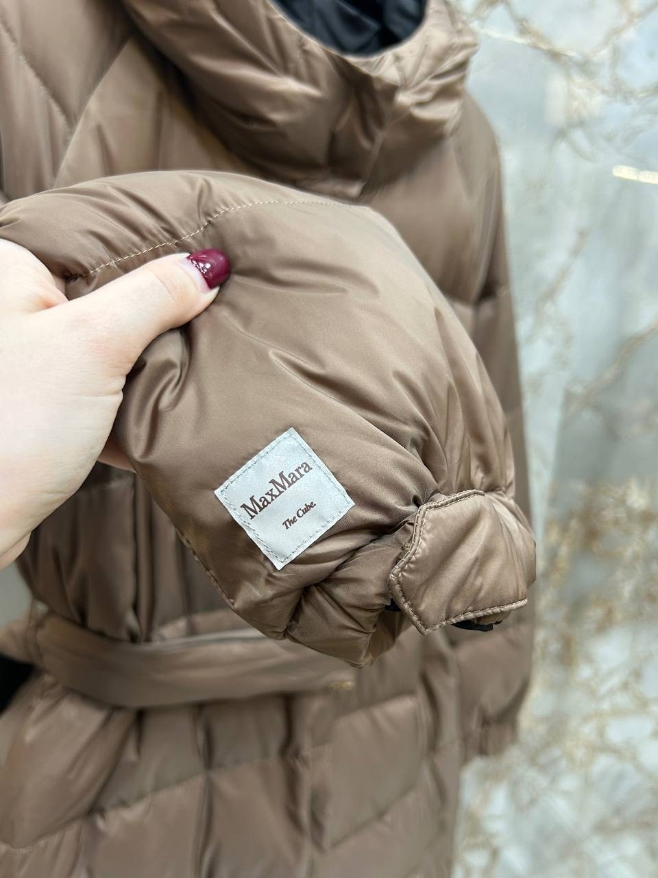 двусторонний пуховик maxmara,max mara the cube пуховик,пуховик max mara,женский пуховик max mara,пальто пуховое max mara