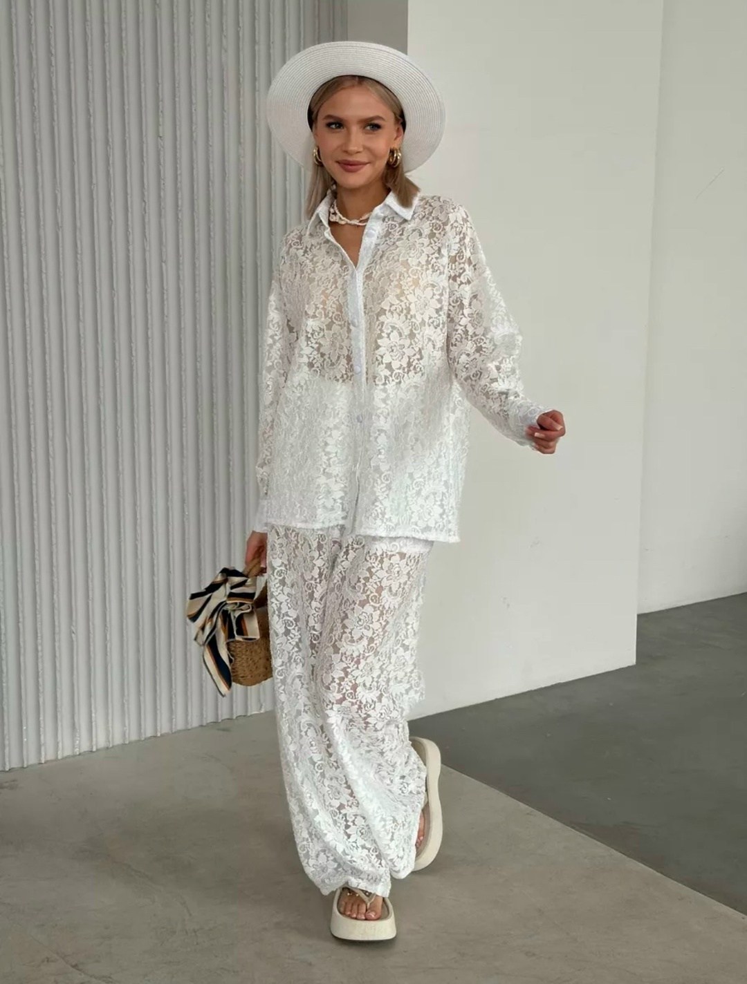 костюм кружевной брючный с поясом гипюр emberens,костюм кружевной брючный с поясом гипюр emberens цвет черный,костюм женский кружевной брючный emberens,костюм из гипюра,костюм брючный кружевной embere