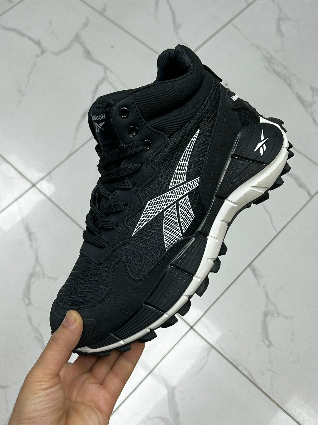 кроссовки зимние reebok zig kinetica,зимние мужские кроссовки reebok,кроссовки reebok зимние,кроссовки reebok мужские,кроссовки reebok